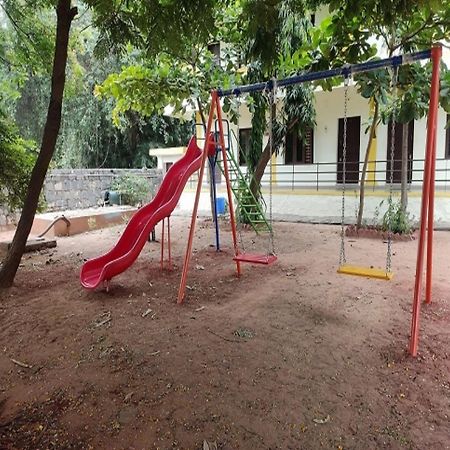 Hotel Rani Residency Pondicherry Esterno foto