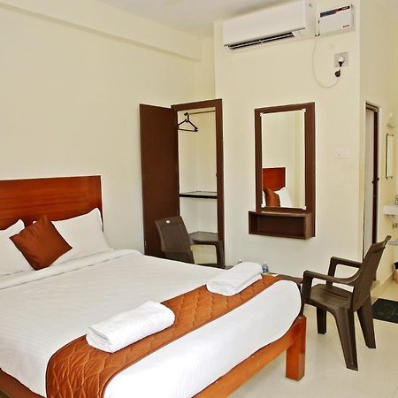 Hotel Rani Residency Pondicherry Esterno foto