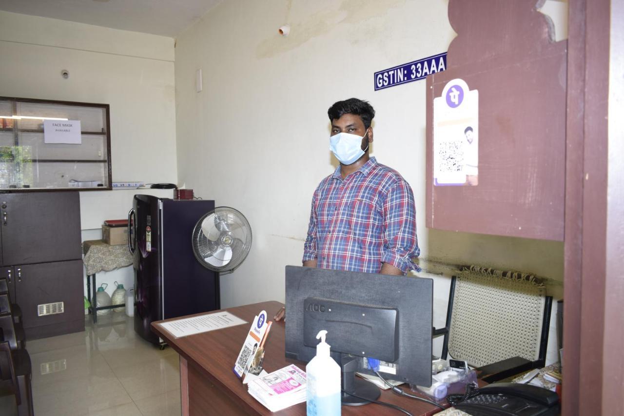Hotel Rani Residency Pondicherry Esterno foto
