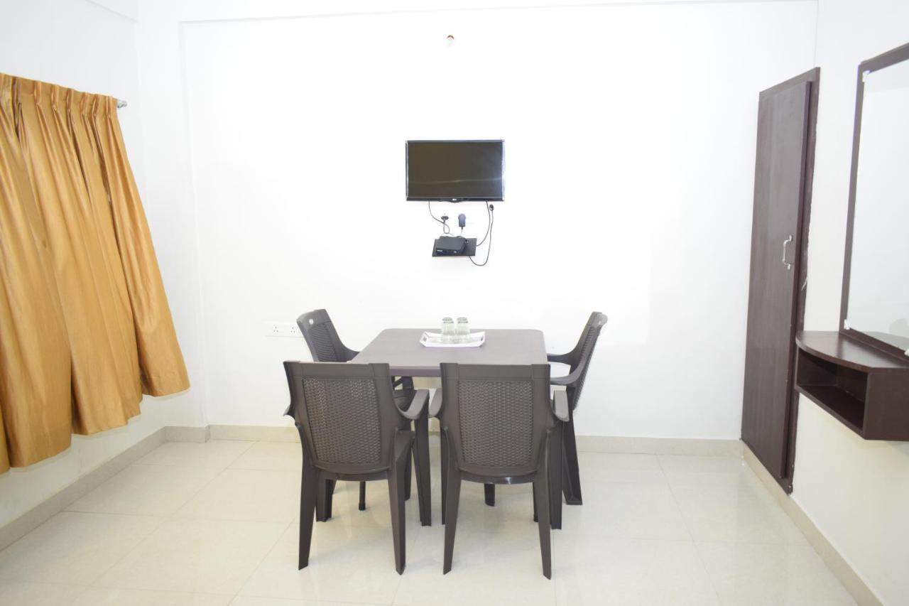 Hotel Rani Residency Pondicherry Esterno foto